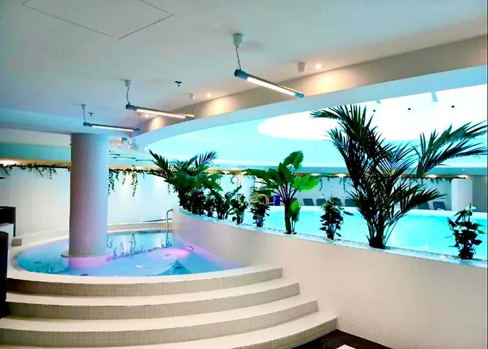 Hanza Tower De Lux Apartmán *